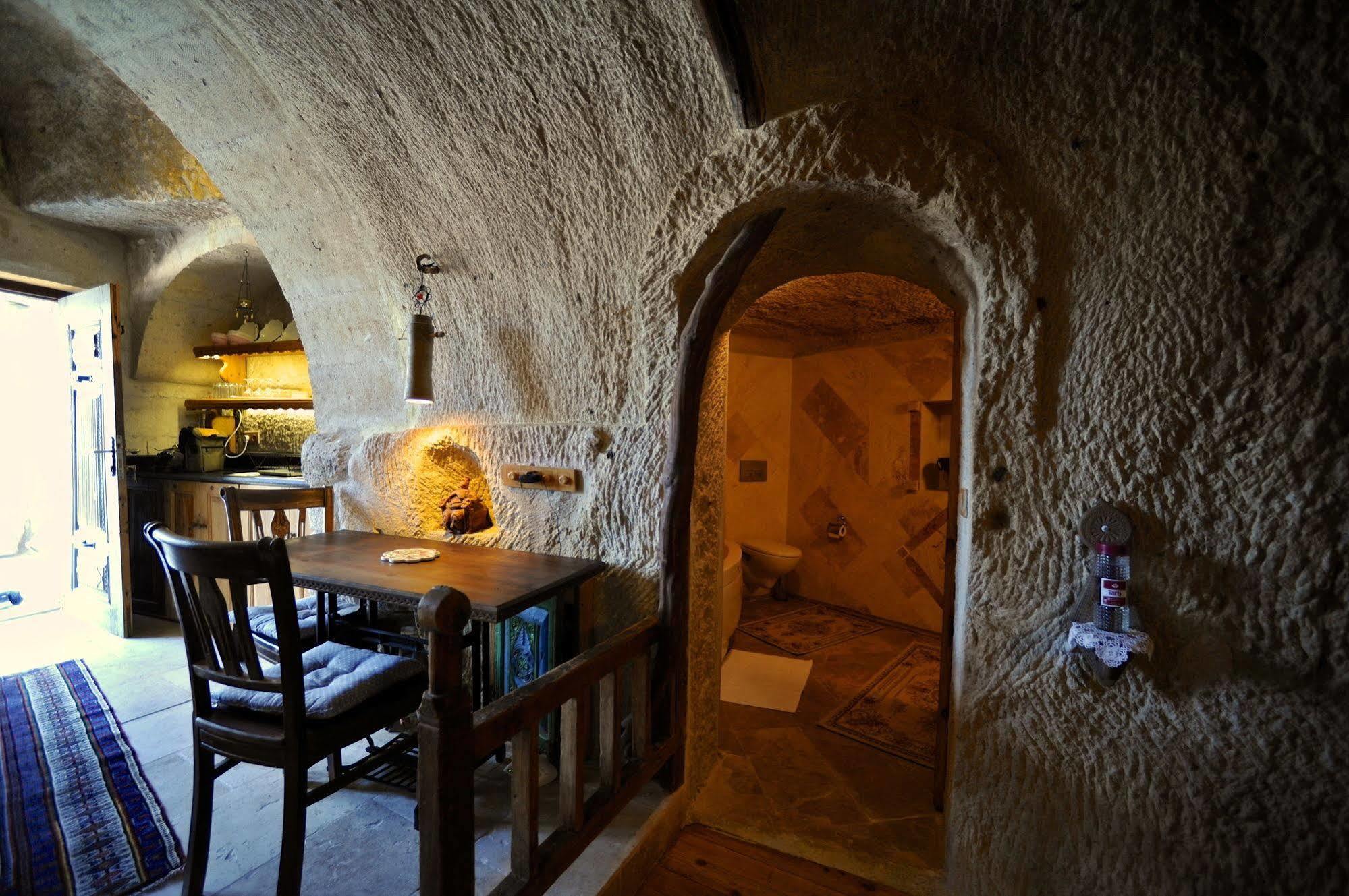 Anitya Cave House Apart Hotel Ortahisar Esterno foto