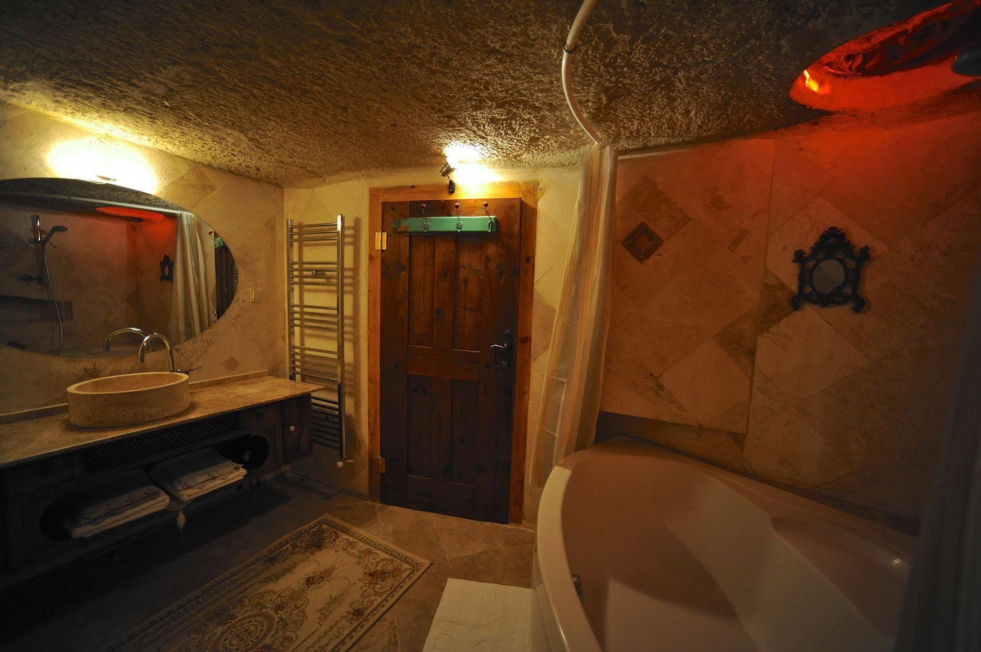 Anitya Cave House Apart Hotel Ortahisar Esterno foto