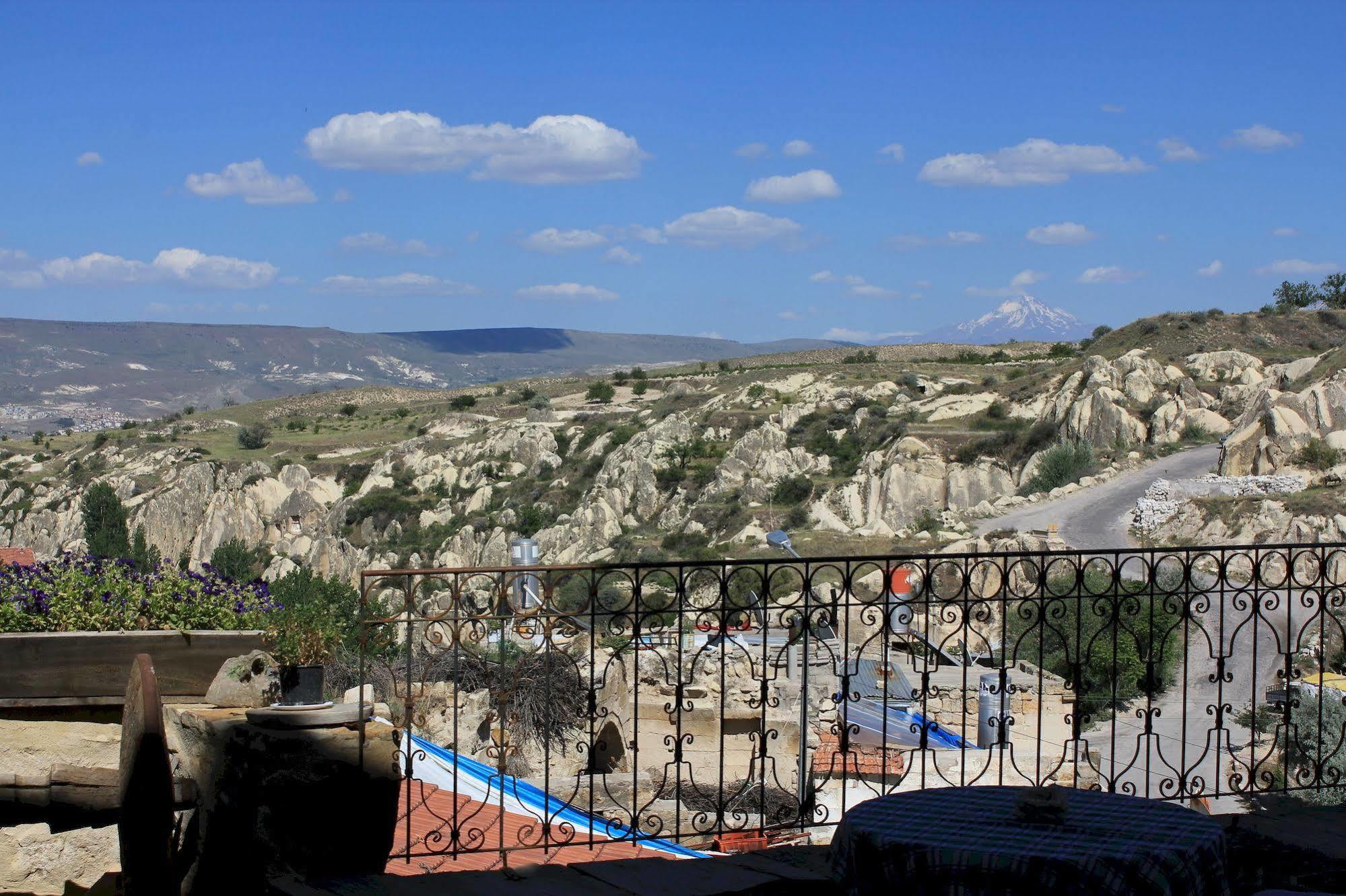 Anitya Cave House Apart Hotel Ortahisar Esterno foto